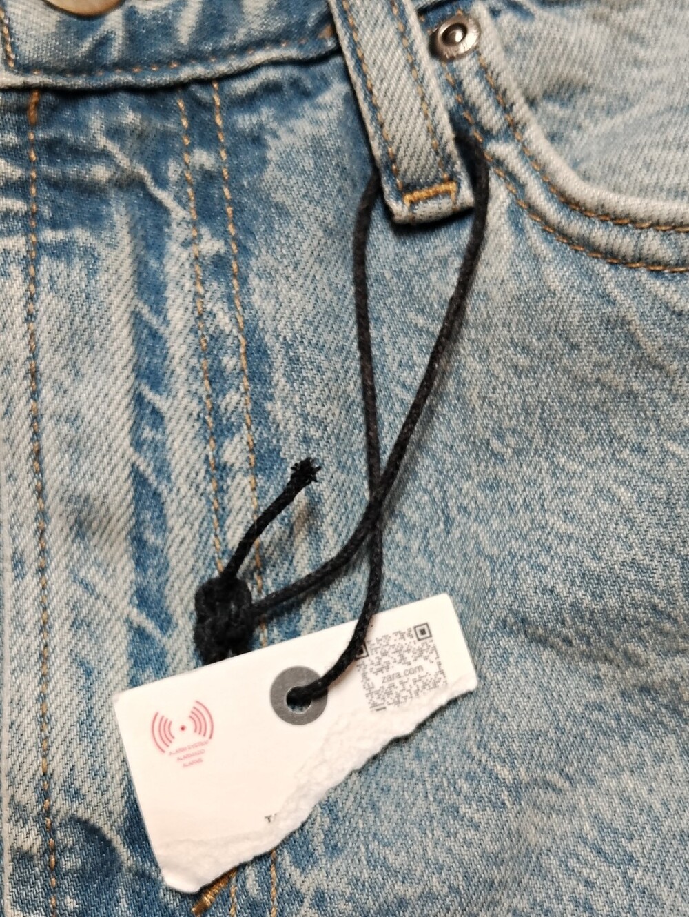 NWT ZARA Collection Mid-Rise Relaxed Ankle Jeans Women's 8 Light Blue Washed NEW - Picture 10 of 10